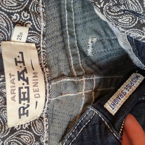 Ariat R E.A.L Mid Rise Stretch Ivy Stackable Straight Leg Lean - Picture 5 of 7